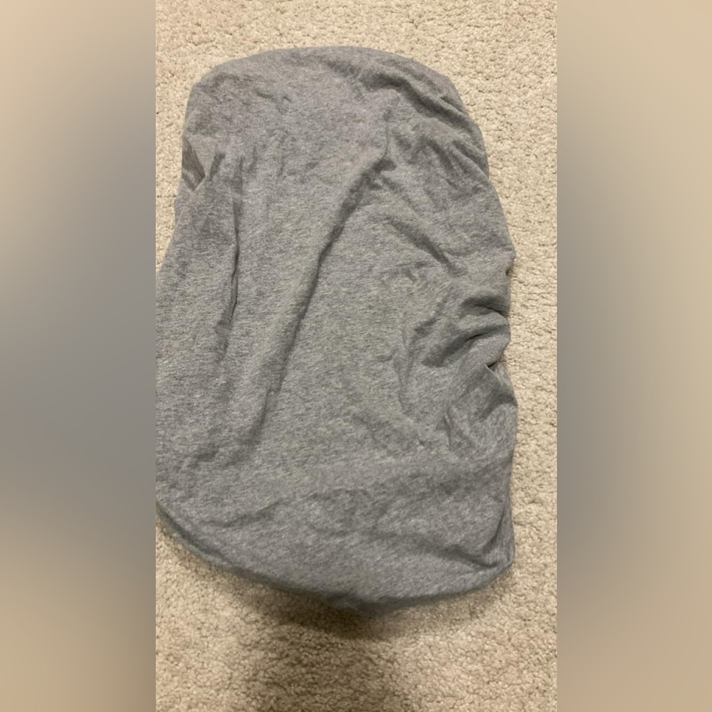 Burt’s bees baby organic cotton bassinet sheet 🌱 AND pink bassinet sheet 🌱
